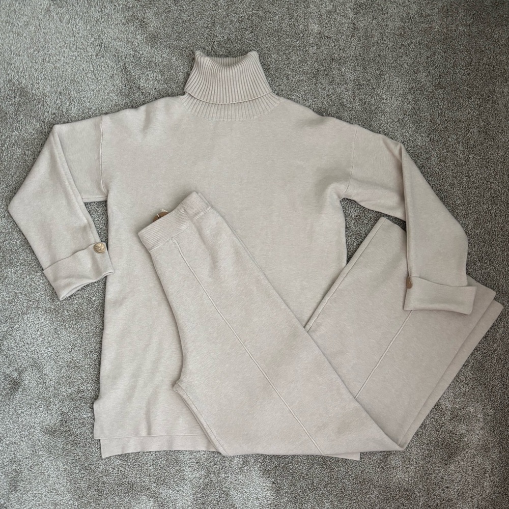 Women's Cream Turtleneck Sweater Set